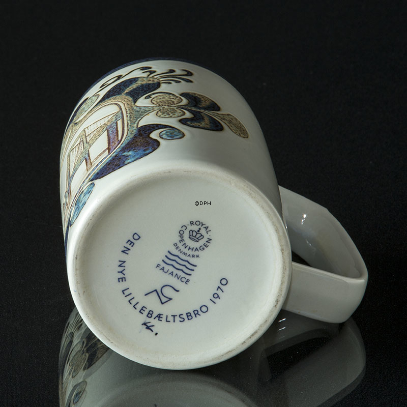 Becher "Lillebæltsbroen", kein Datum, Royal Copenhagen