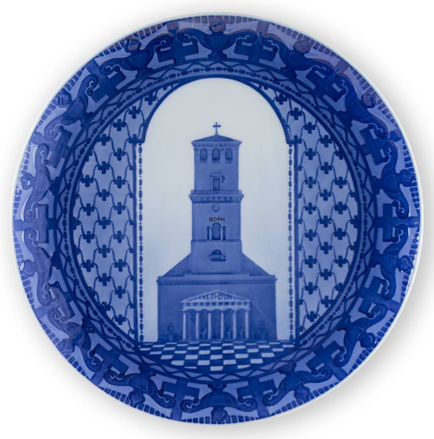 1913 Royal Copenhagen Gedenkteller, Die Frauenkirche in Kopenhagen.