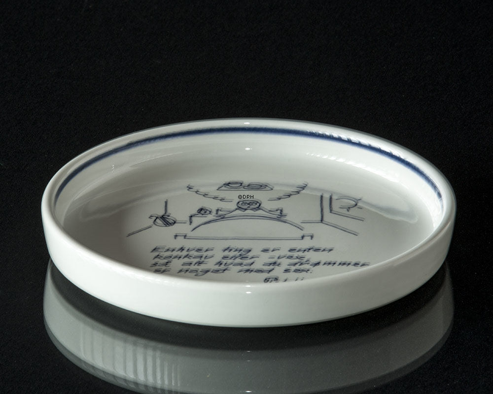 Royal Copenhagen, Schale von Piet Hein entworfen