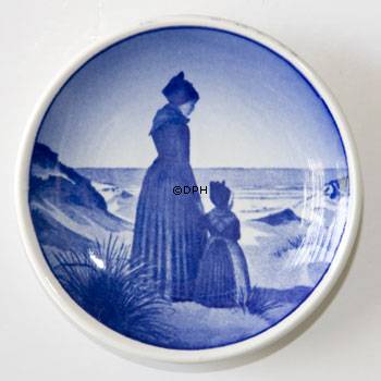 Royal Copenhagen Plakette Nr. 31, Fan&#xF8;