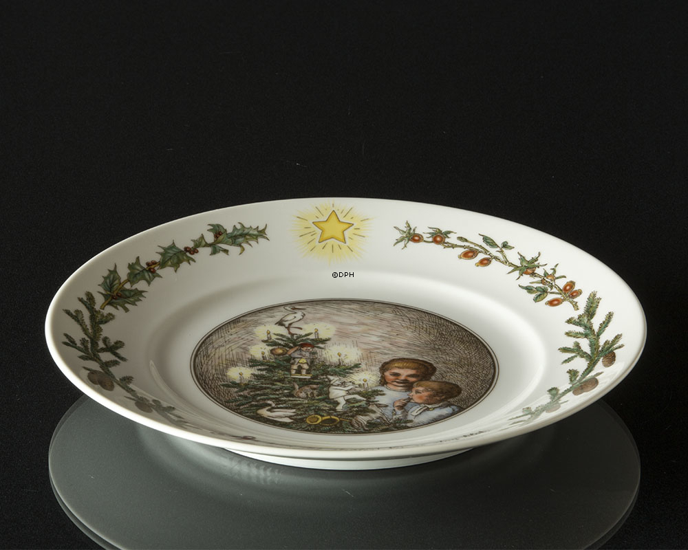 Royal Copenhagen Schale/Essteller, Peters Jul, Motiv Nr. 9, Ø 27cm