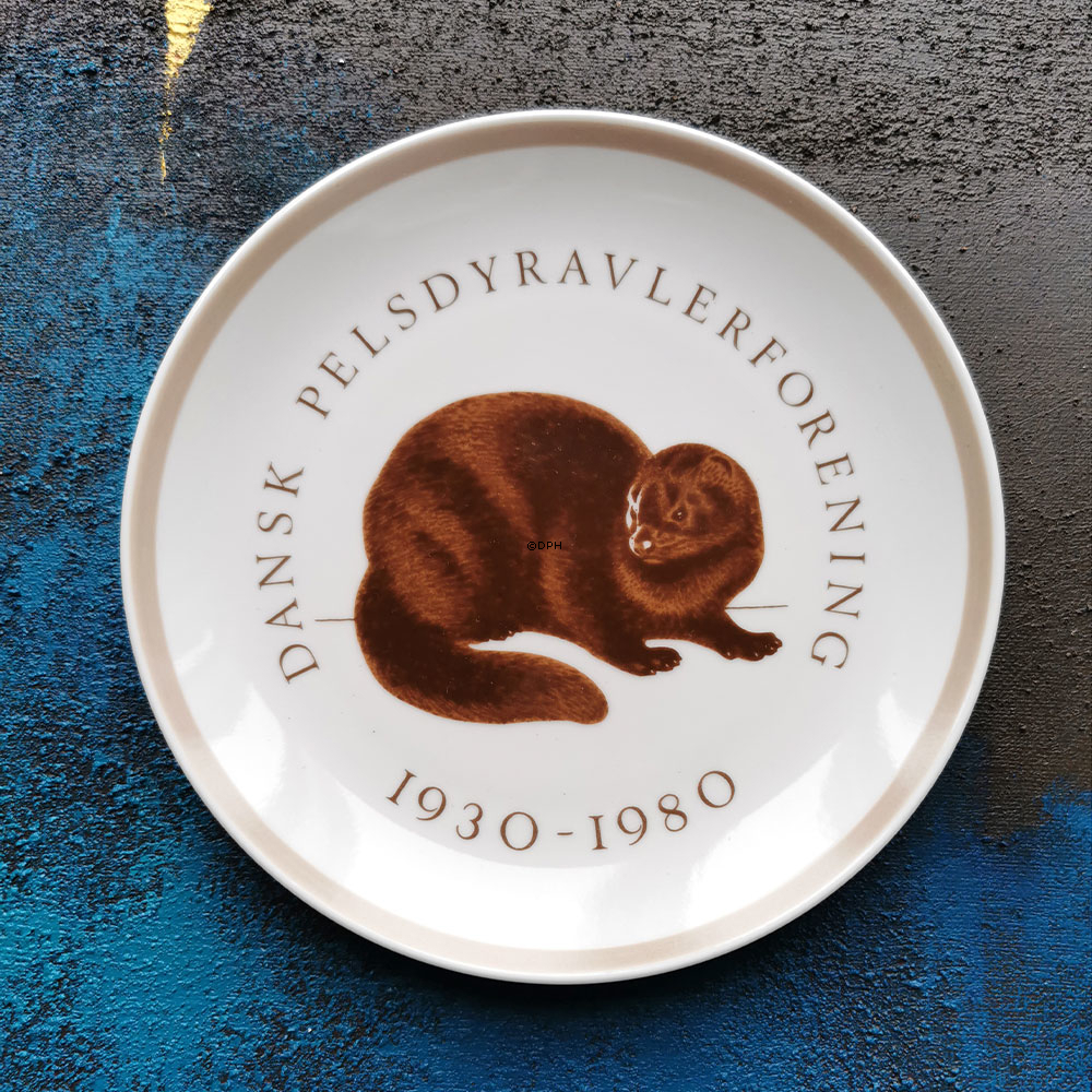 1930-1980 Royal Copenhagen Jubiläumsteller, Dänischer Pelztierzüchterverein 50 Jahre