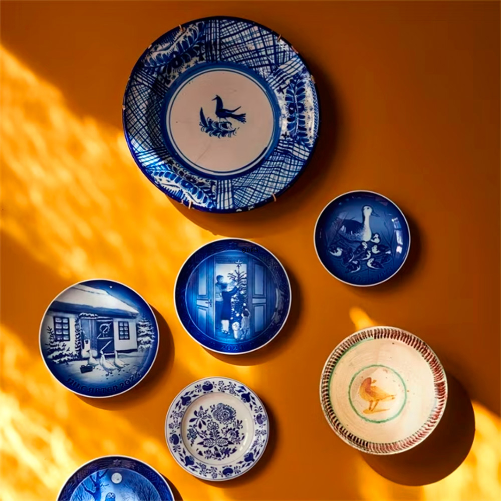 Weihnachtserwartung, 2024 Royal Copenhagen Weihnachtsteller