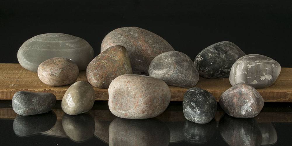 Polierter ungewaschener und unbehandelter Stein, 1 Stk. - Dekorativer Naturstein 8-17cm, sortiert