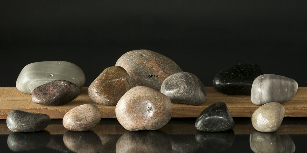 Polierter ungewaschener und unbehandelter Stein, 1 Stk. - Dekorativer Naturstein 8-17cm, sortiert