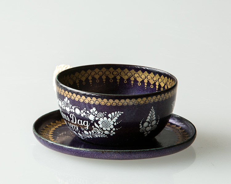 1978 Steinböck Muttertagstasse Lila