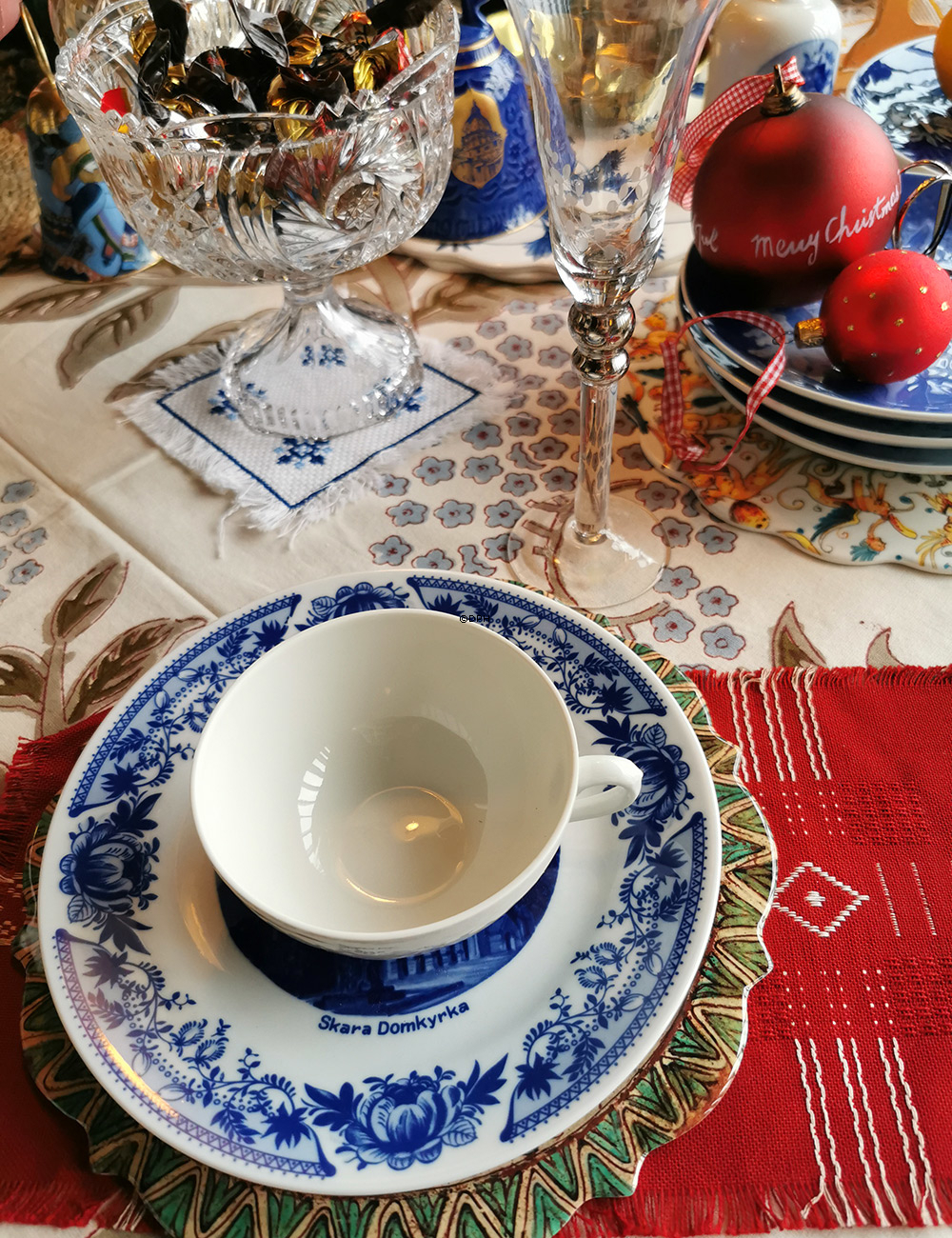 Kirchenteller mit dem Dom zu Skara