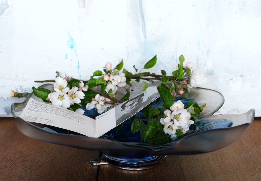 1977 Rosenthal Jahresteller/dish aus Glas, Entwurf Günther Ferdinand Ris (hat eine Absplitterung auf der Rückseite des Fußes)