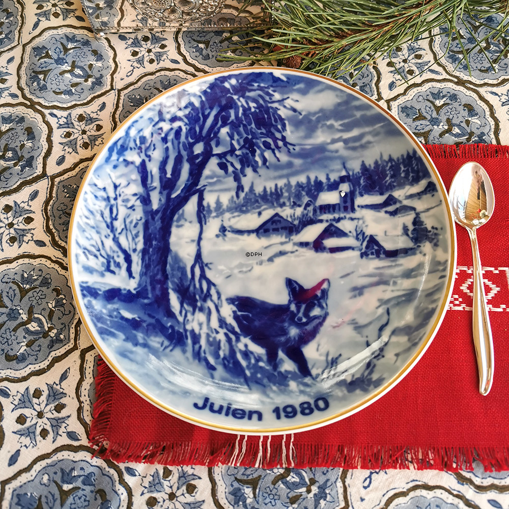 1980 Wallendorf Weihnachtsteller, Fuchs in der Nähe des Dorfes