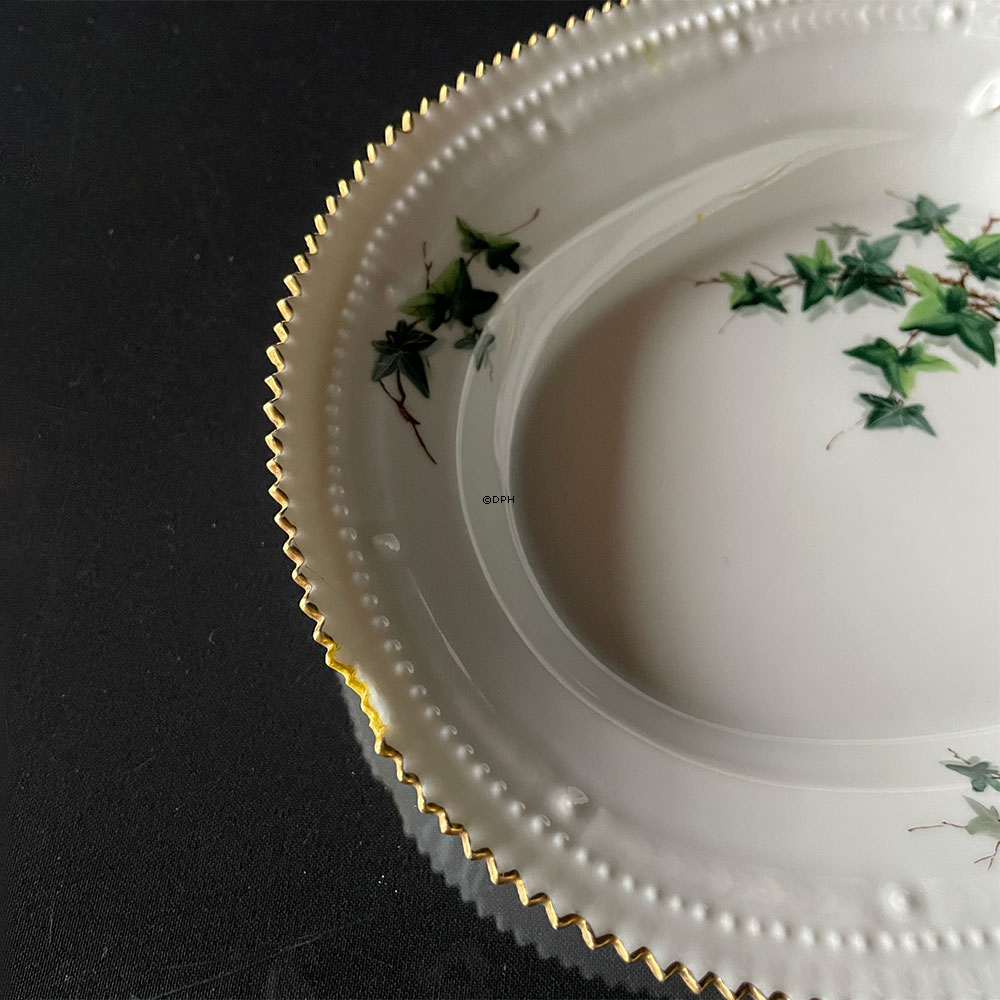 Seltene Schale mit Efeu-Dekoration Nr. xx/3541, Royal Copenhagen  chip on edge)