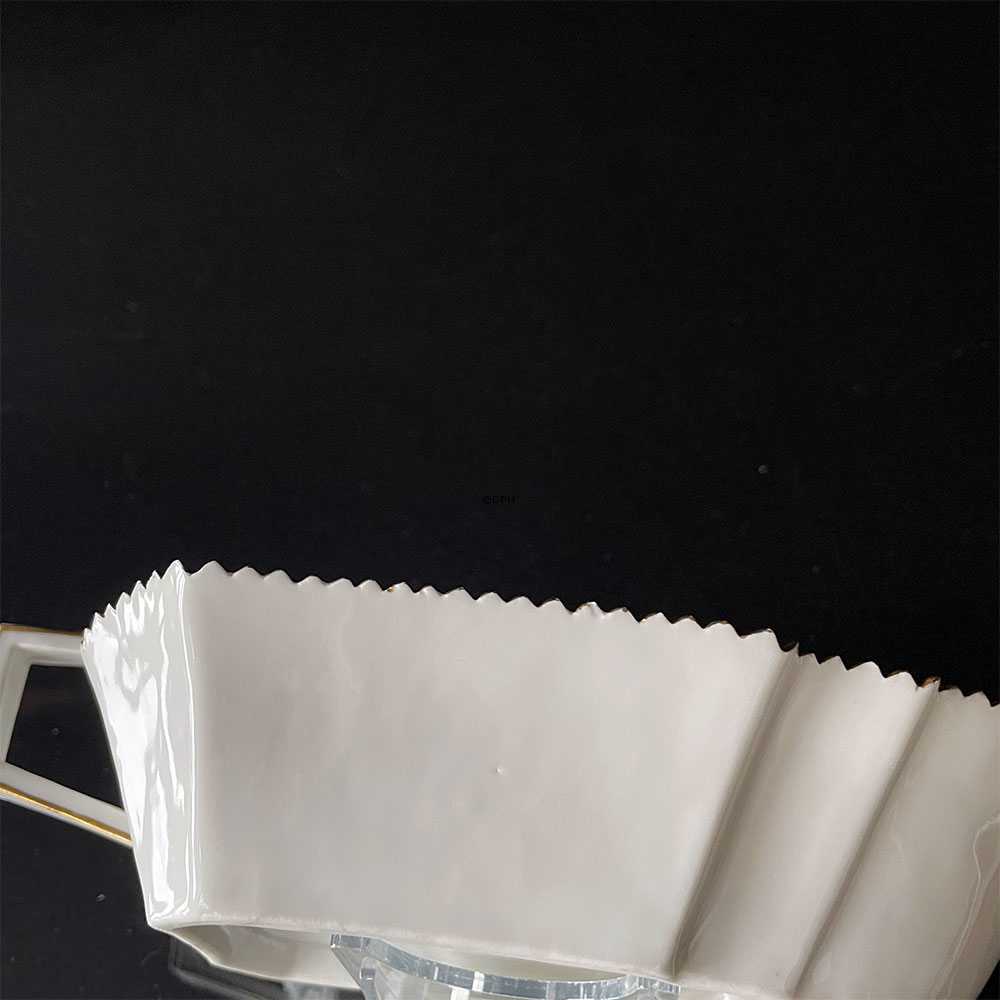 Seltene Schale mit Efeu-Dekoration Nr. xx/3544, Royal Copenhagen (small chip on edge)