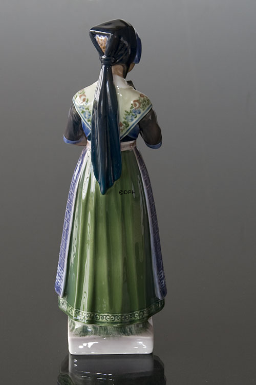 Dahl Jensen Figur Nr. 1144 Havdrup Mädchen in Tracht