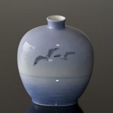 Vase mit Schiff, Royal Copenhagen Nr. 1117-134E