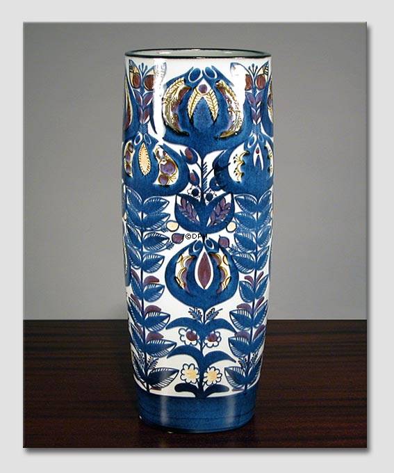 Vase Fayence mit Abstraktem Motiv in Blau, Ausführung Royal Copenhagen Nr. 233-3101