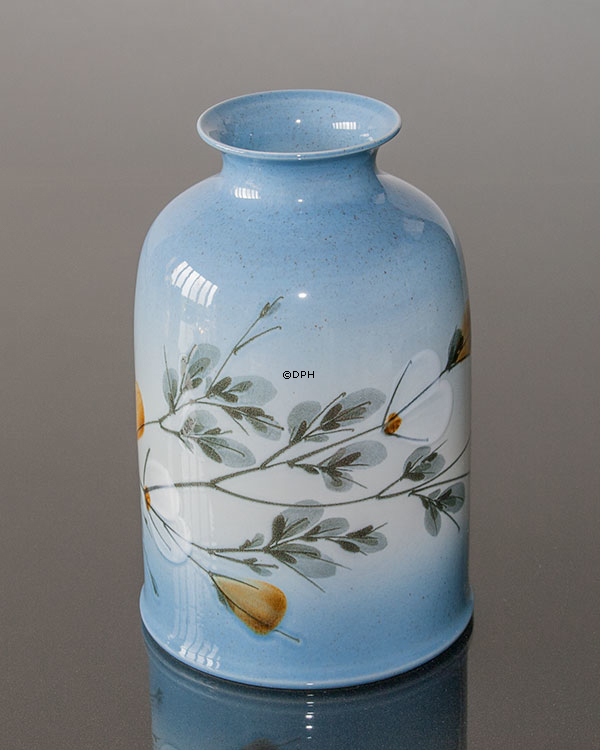 Vase mit Blumen und Zweigen, Royal Copenhagen Nr. 967-3889