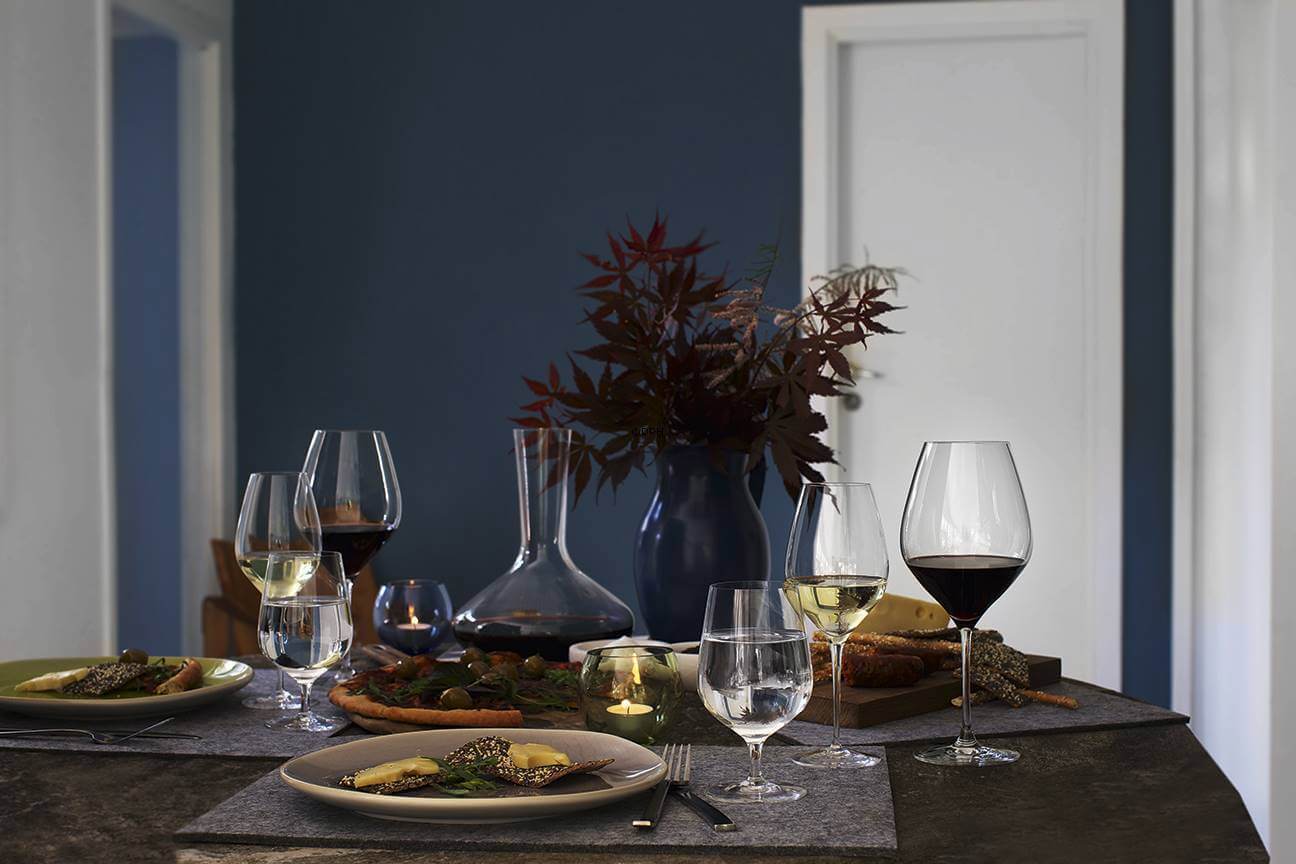 Holmegaard Glas aus beliebten Serien wie Perfection, Cabernet und Charlotte Amalie