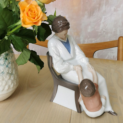 Dicks Mama, Bing & Grøndahl Figur Nr. 1642 oder 413