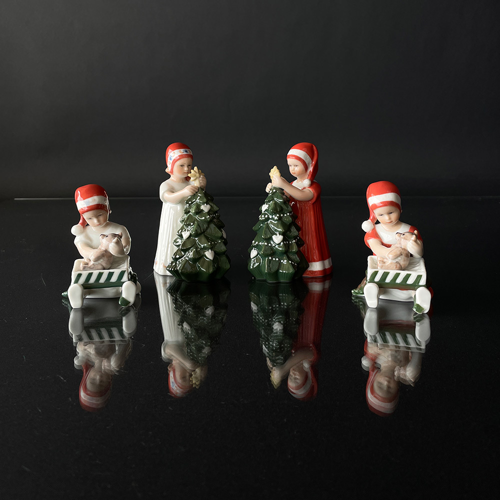 Die niedlichen Christmas Else Figuren