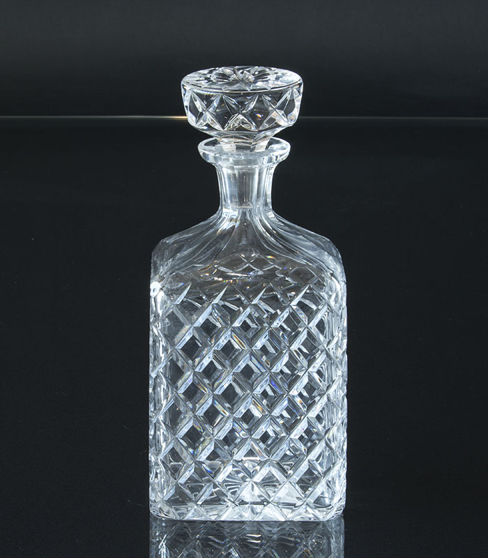 Flaschen und Dekanter