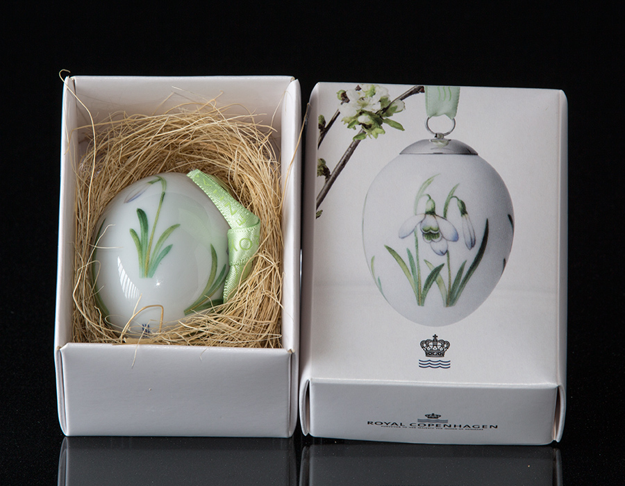 Royal Copenhagen Weihnachtstassen, Weihnachtstropfen und Jahresbecher usw. 