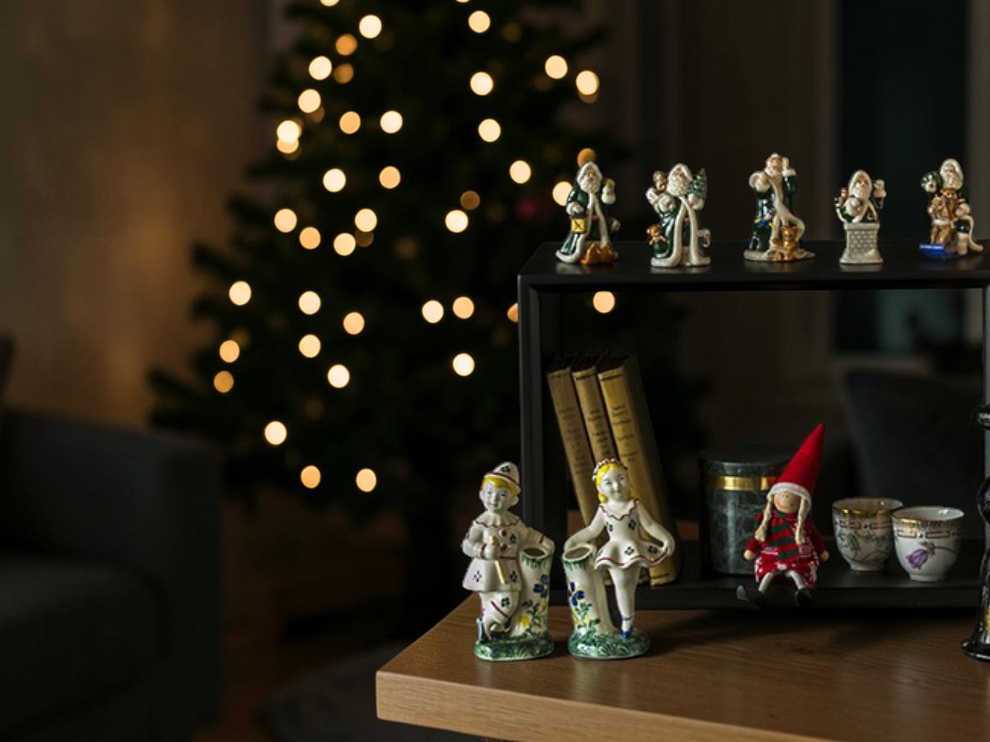 Royal Copenhagen Jährliche Weihnachtsmann in Grün als Weihnachtsdekoration im Wohnzimmer